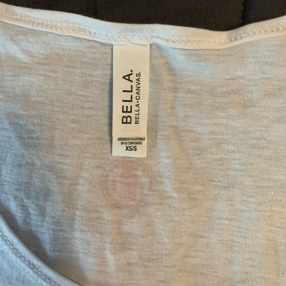 Workout Crop Top - Picture 3 of 4